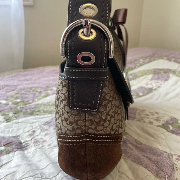 SOLD - Picture 4 of 8